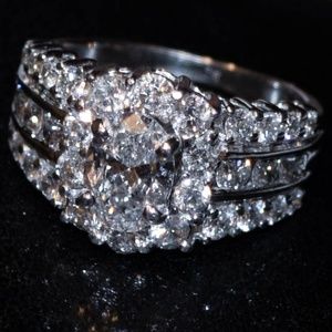 White Gold Wedding/Engagement Ring .92C Oval SI2 D